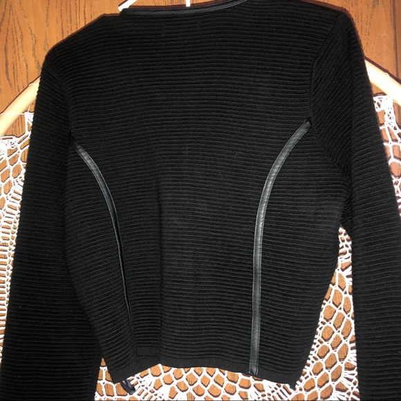 Calvin Klein zip up - Picture 11 of 12